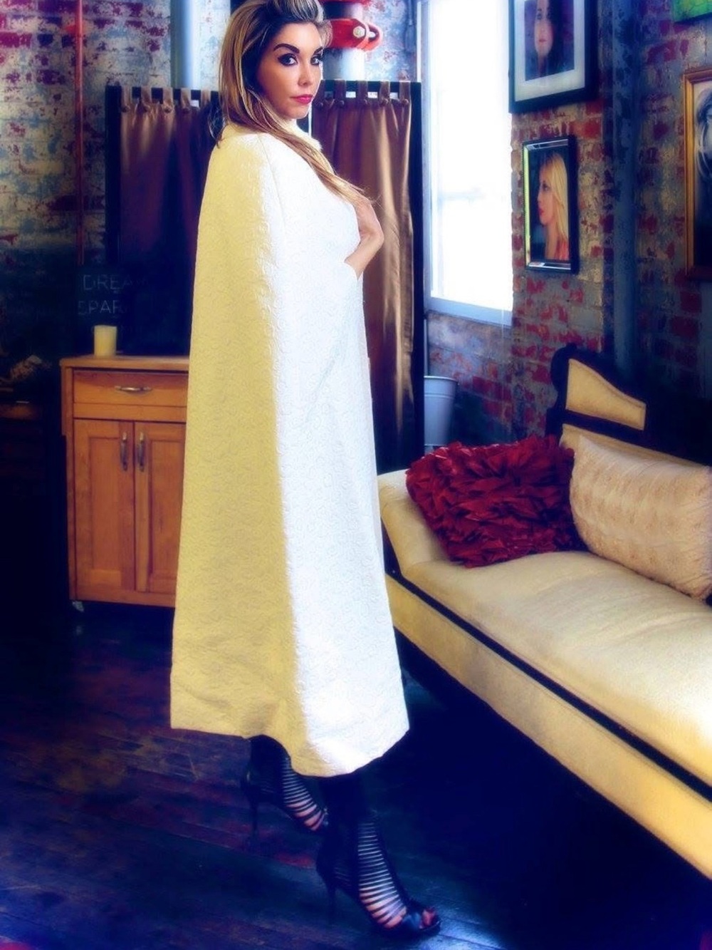 Amazing vintage white fur quilted rhinestone closure cape coat OS.